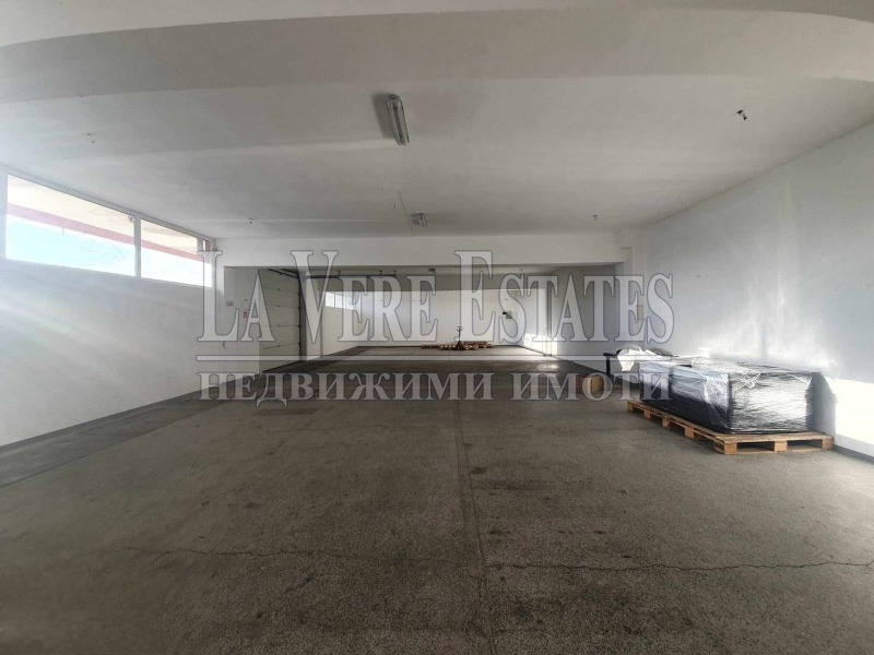 Te huur  Industrie gebouw Ruse , Promisjlena zona - Zapad , 3700 m² | 73366569 - afbeelding [12]