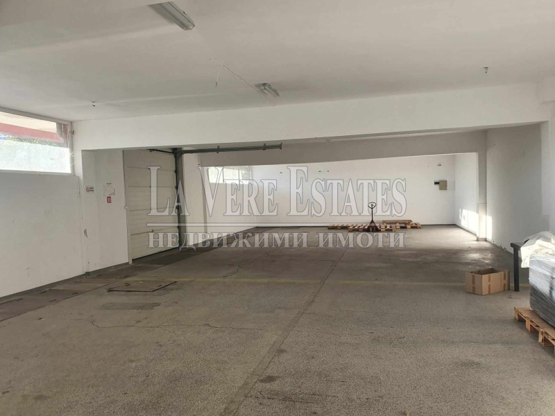 Te huur  Industrie gebouw Ruse , Promisjlena zona - Zapad , 3700 m² | 73366569 - afbeelding [11]