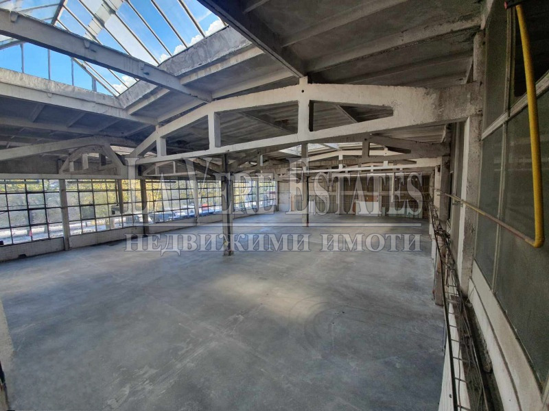 Te huur  Industrie gebouw Ruse , Promisjlena zona - Zapad , 3700 m² | 73366569