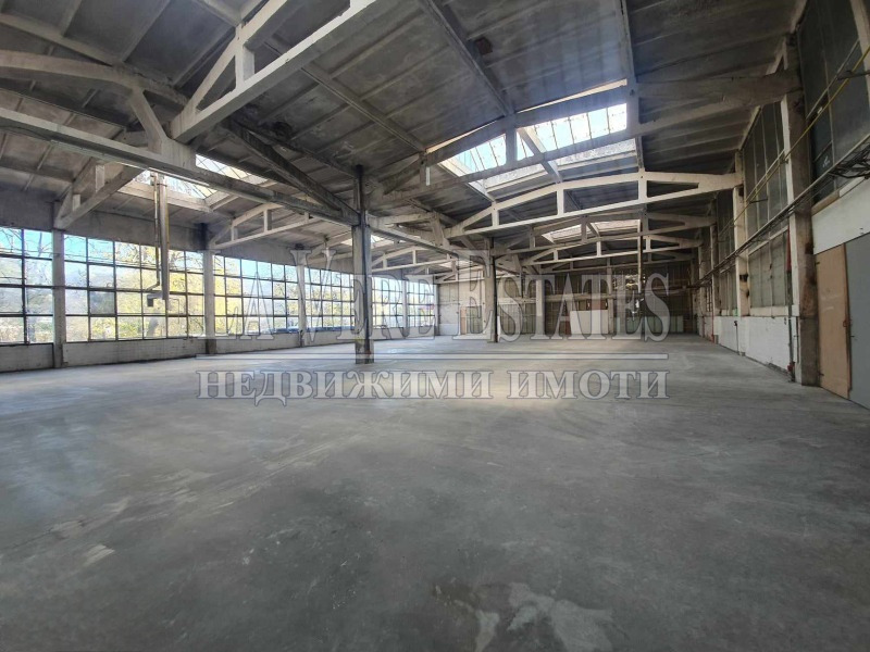 Te huur  Industrie gebouw Ruse , Promisjlena zona - Zapad , 3700 m² | 73366569 - afbeelding [6]