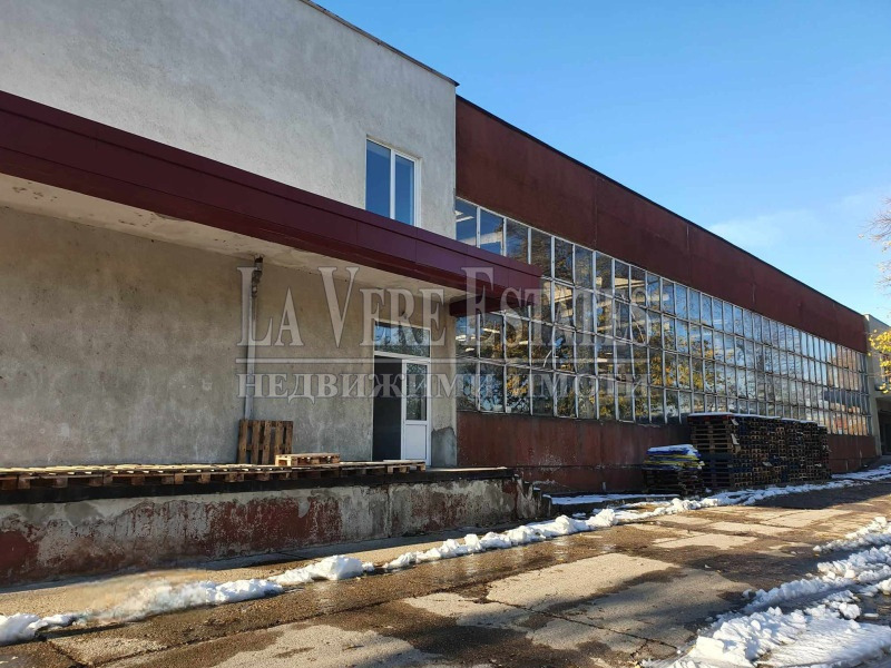 Te huur  Industrie gebouw Ruse , Promisjlena zona - Zapad , 3700 m² | 73366569 - afbeelding [16]