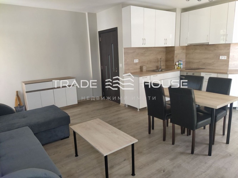 K pronájmu  1 ložnice Plovdiv , Kamenica 1 , 70 m2 | 72903447