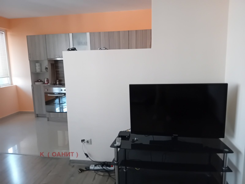 Te huur  2 slaapkamers Sofia , Darvenitsa , 120 m² | 44242602 - afbeelding [3]