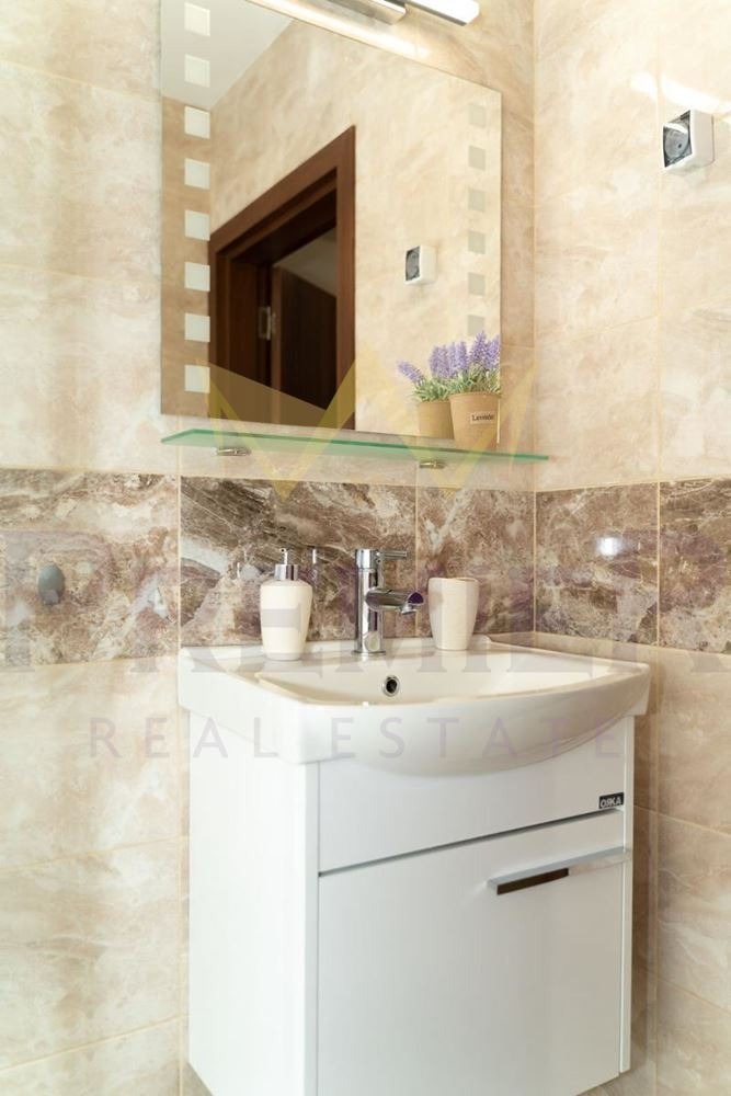 En renta  Estudio Varna , Levski 1 , 46 metros cuadrados | 74045694 - imagen [12]