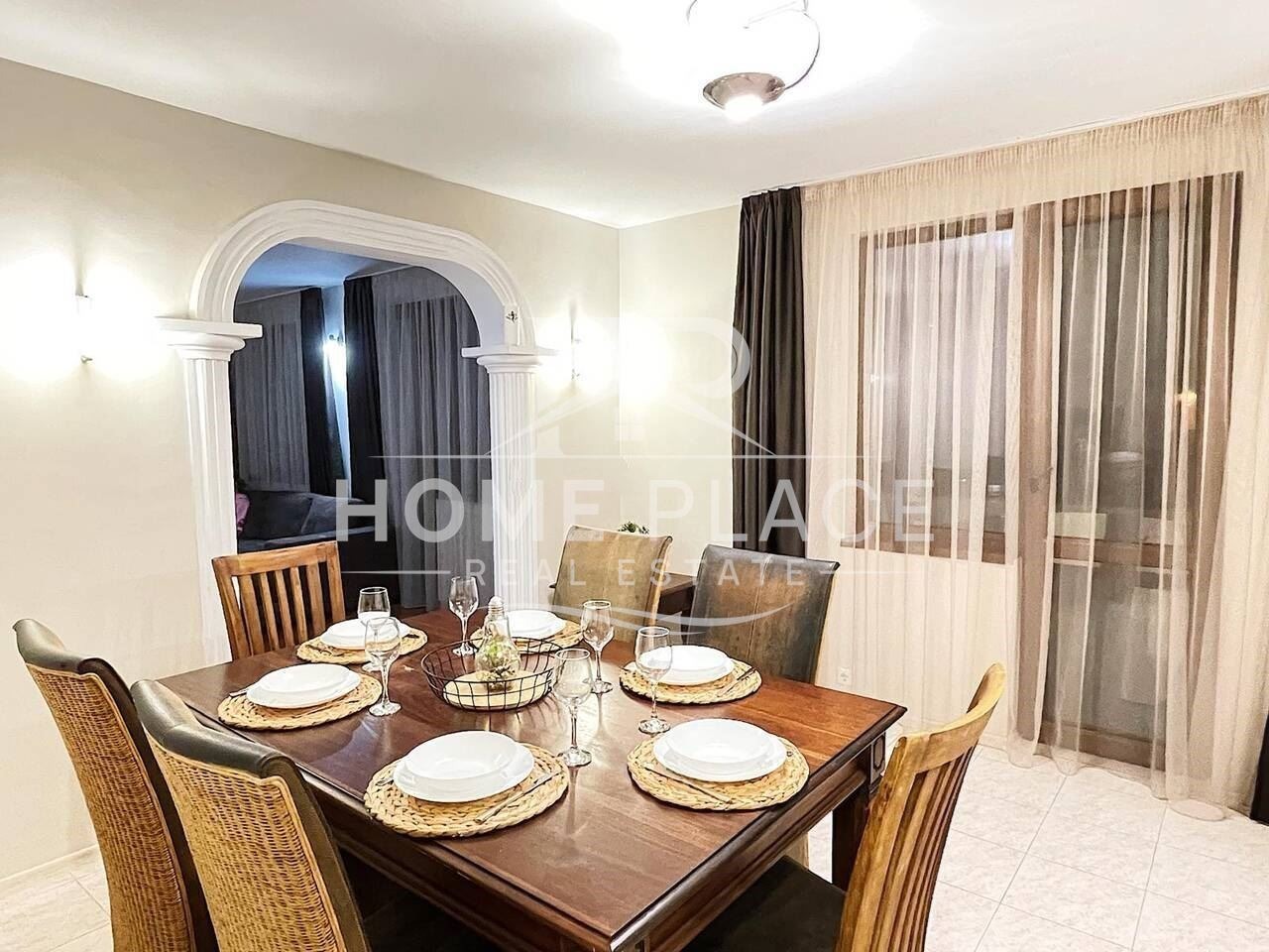 Дава под наем МНОГОСТАЕН, гр. Варна, Център