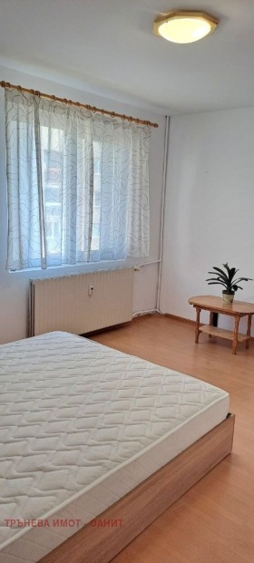 ���� ��� ���� 3-����� | Imot.bg � ����� ������ 7