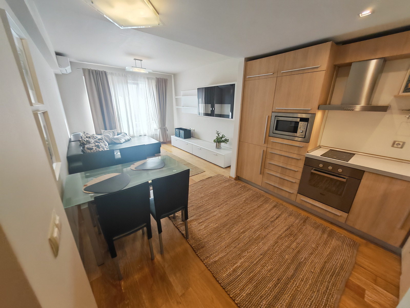 Дава под наем 2-СТАЕН, гр. София, Гео Милев, снимка 3 - Апартаменти - 53788155