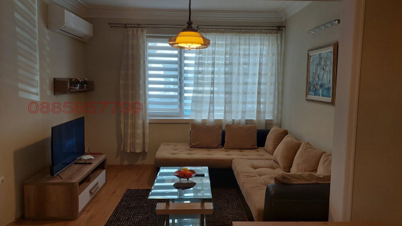 K pronájmu  Podlaha domu Plovdiv , Centar , 70 m2 | 16495757