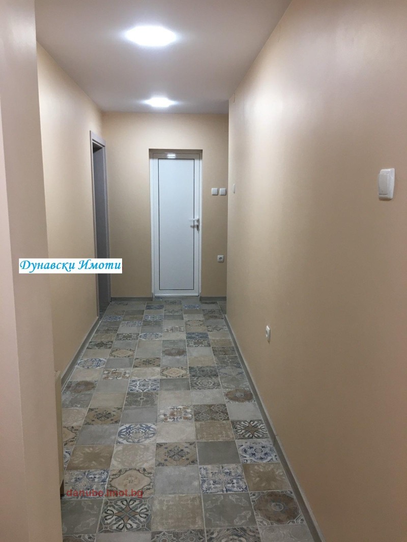 Дава под наем 3-СТАЕН, гр. Русе, Център, снимка 15 - Апартаменти - 52849658