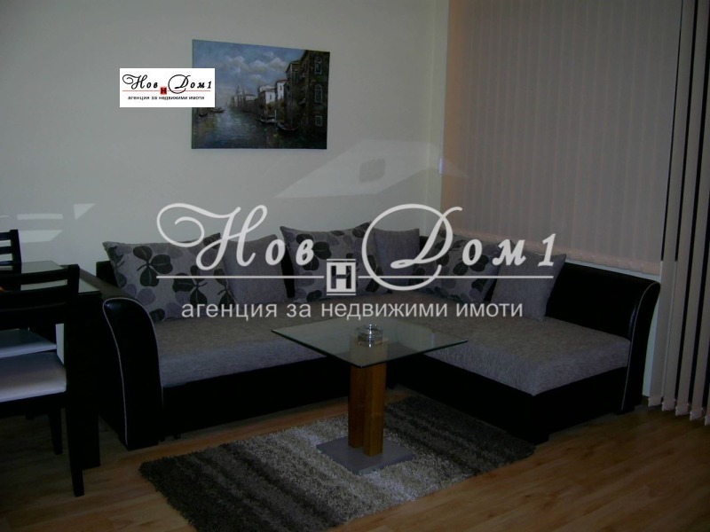 En renta  1 dormitorio Varna , Koljozen pazar , 55 metros cuadrados | 38878484