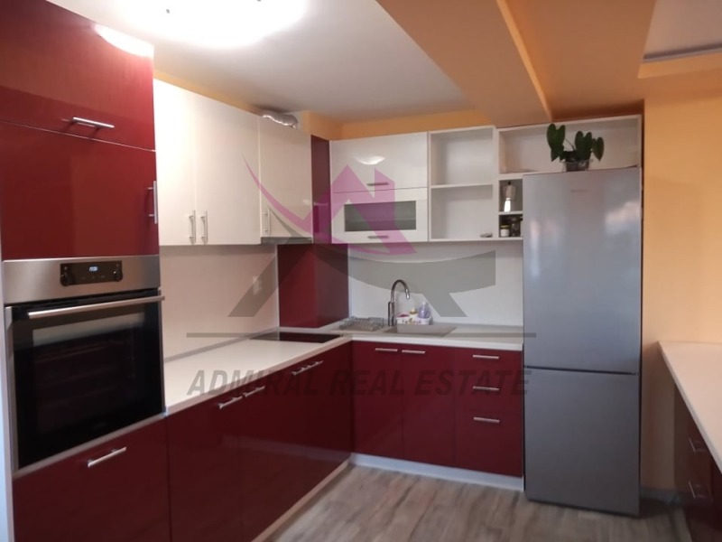 Издаје се  2 спаваће собе Варна , Аспарухово , 105 м2 | 52801200