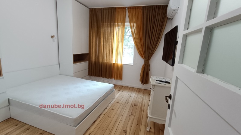 Te huur  2 slaapkamers Ruse , Tsentar , 70 m² | 33010420 - afbeelding [5]