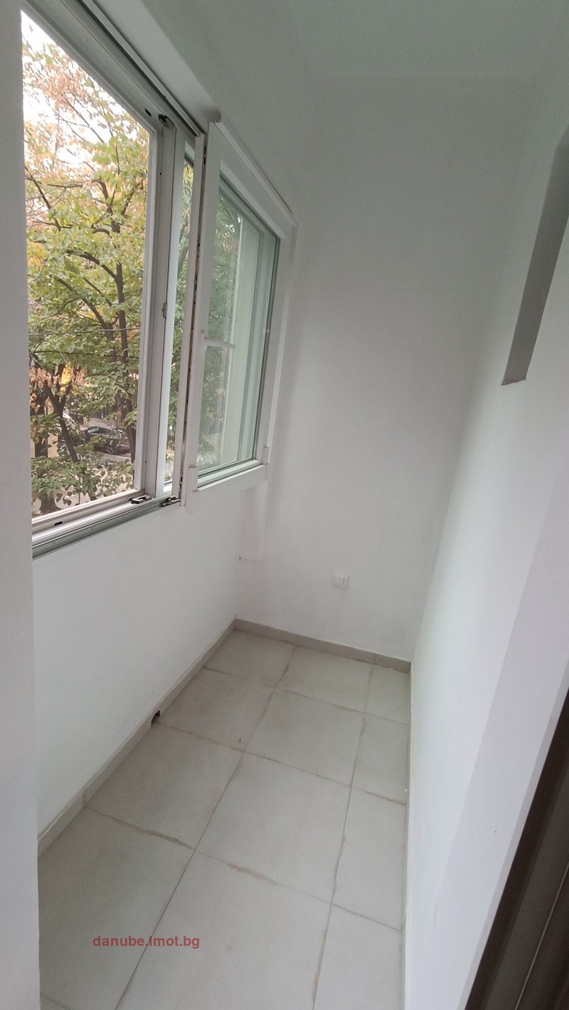 Te huur  2 slaapkamers Ruse , Tsentar , 70 m² | 33010420 - afbeelding [12]