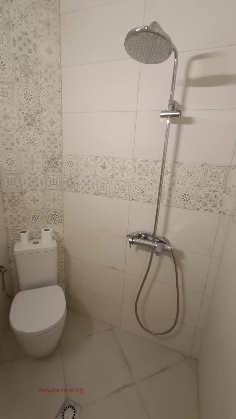 Te huur  2 slaapkamers Ruse , Tsentar , 70 m² | 33010420 - afbeelding [16]