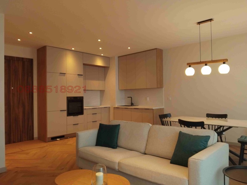 Para alugar  1 quarto Sofia , PZ Hladilnika , 72 m² | 48647341