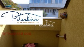 2 bedroom Vazrazhdane, Burgas 8