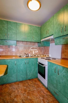 2 спаваће собе Центар, Варна 3