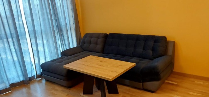 En renta  1 dormitorio Plovdiv , Tsentar , 73 metros cuadrados | 19801746 - imagen [3]