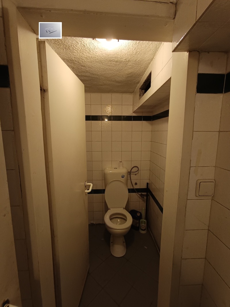 Дава под наем ОФИС, гр. София, Докторски паметник, снимка 8 - Офиси - 53436705