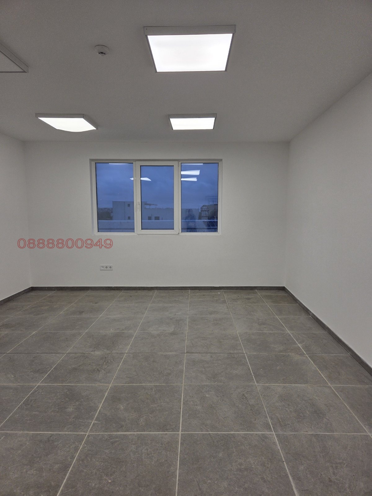 Дава под наем ОФИС, гр. Варна, Западна промишлена зона, снимка 11 - Офиси - 53910516