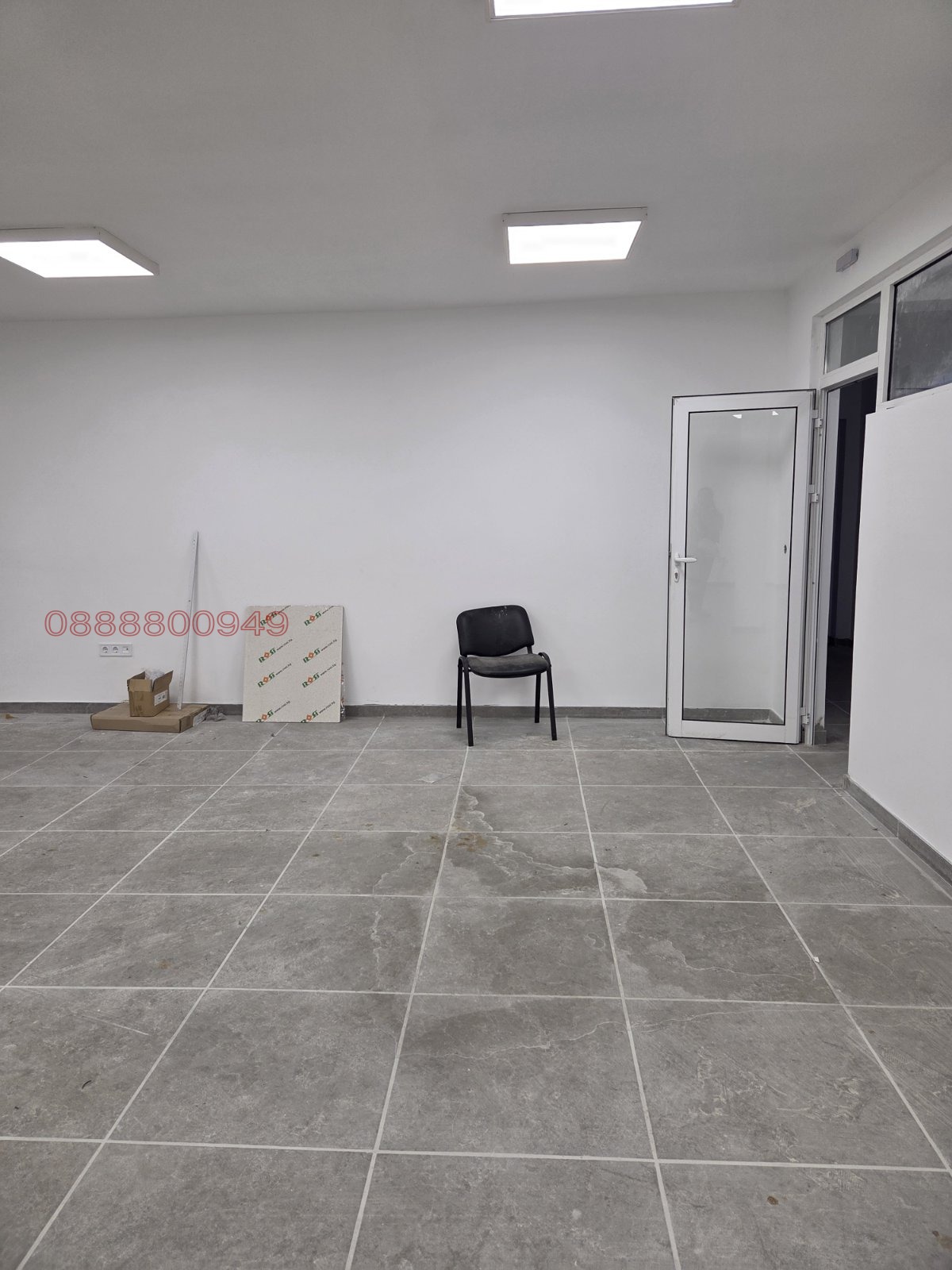 Дава под наем ОФИС, гр. Варна, Западна промишлена зона, снимка 4 - Офиси - 53910516