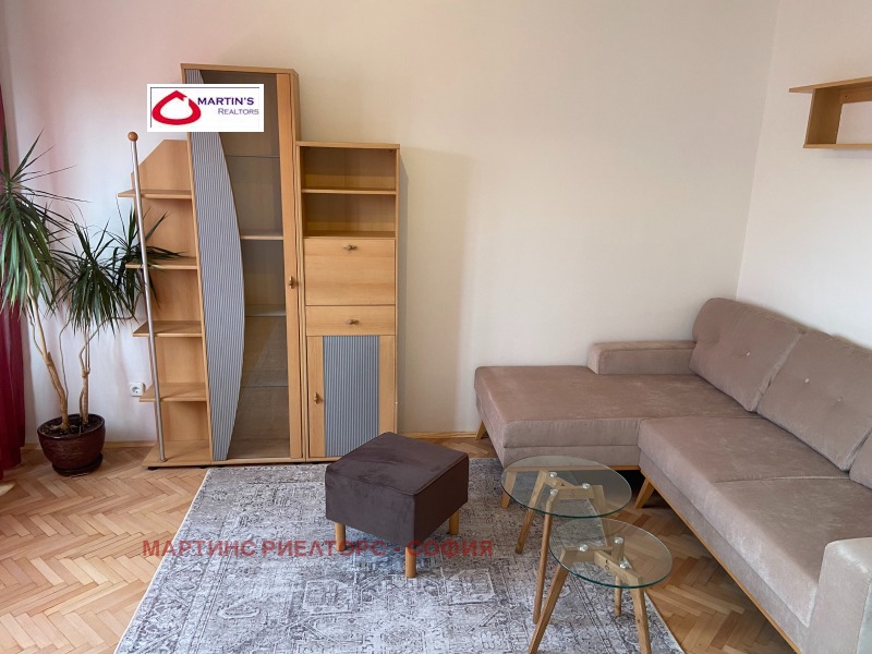 Дава под нем  3-стаен, град София, Дианабад •  700 EUR • ID 10190509 — holmes.bg - [1] 