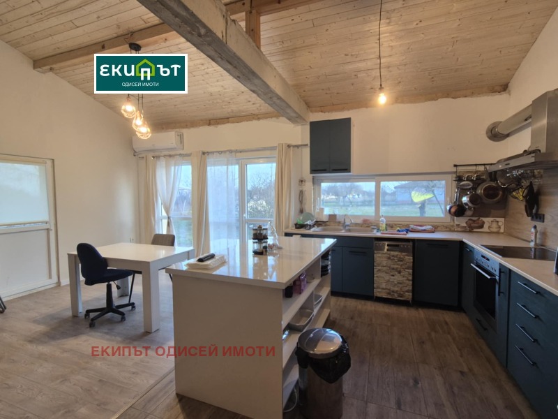 Дава под наем КЪЩА, с. Генерал Кантарджиево, област Варна