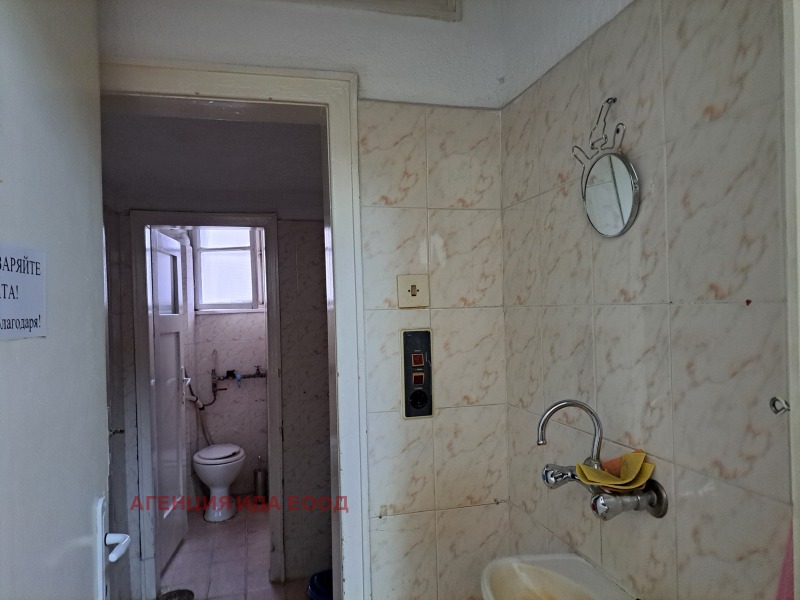 Дава под наем 3-СТАЕН, гр. София, Център, снимка 10 - Апартаменти - 52384978