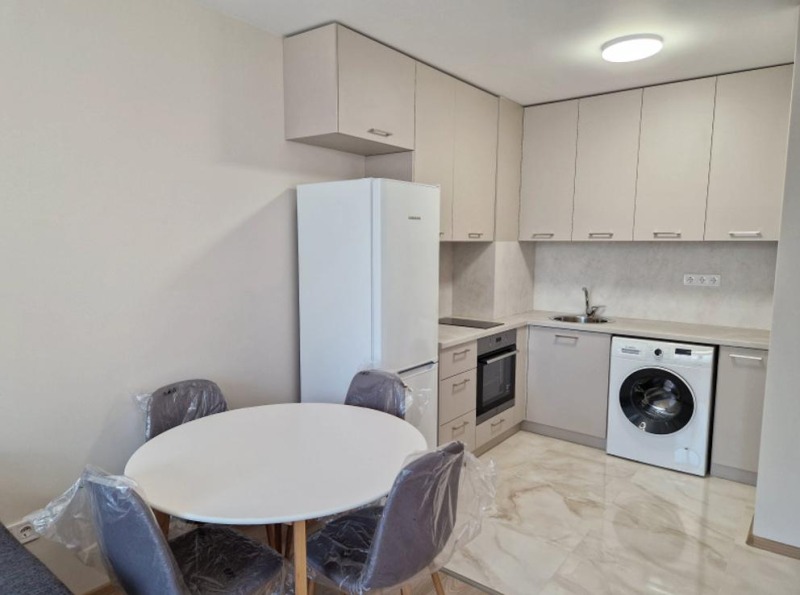 K pronájmu  1 ložnice Sofia , Malinova dolina , 55 m2 | 62543028 - obraz [2]