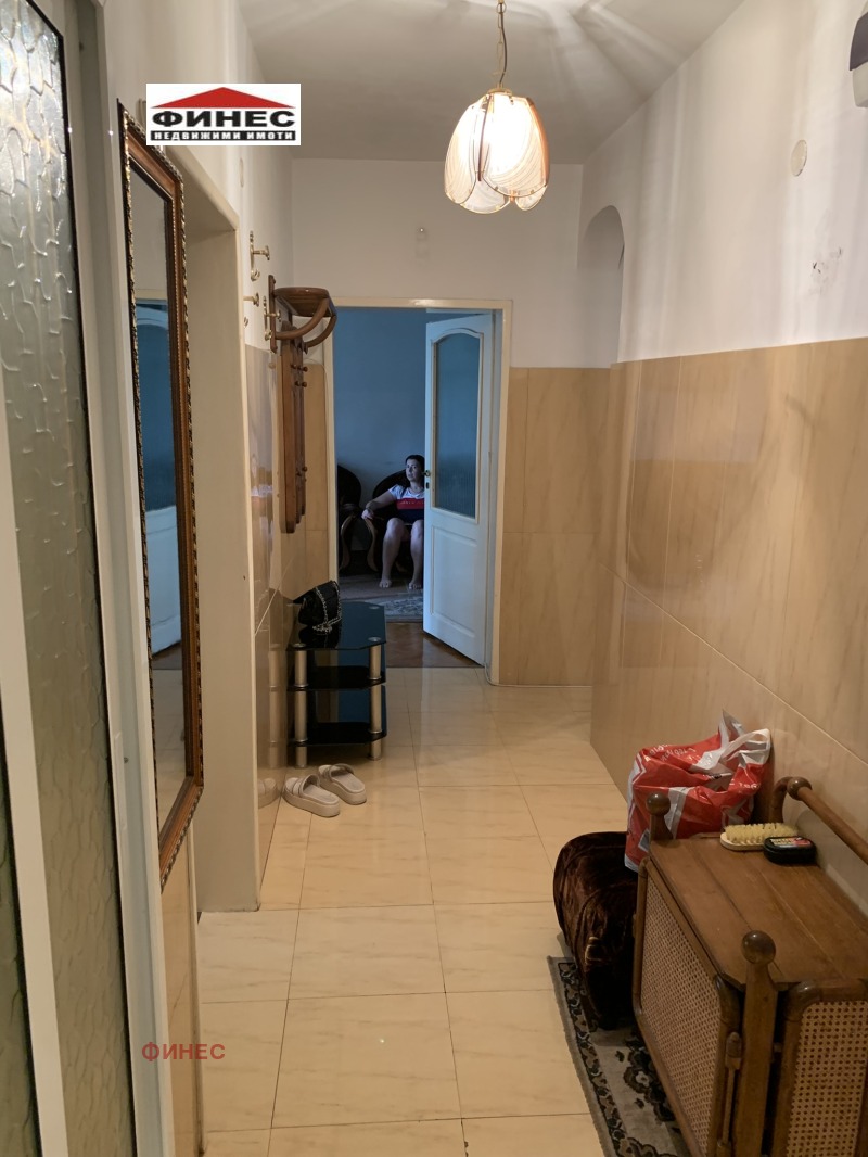 De inchiriat  1 dormitor Plovdiv , Țentâr , 82 mp | 92082904 - imagine [9]