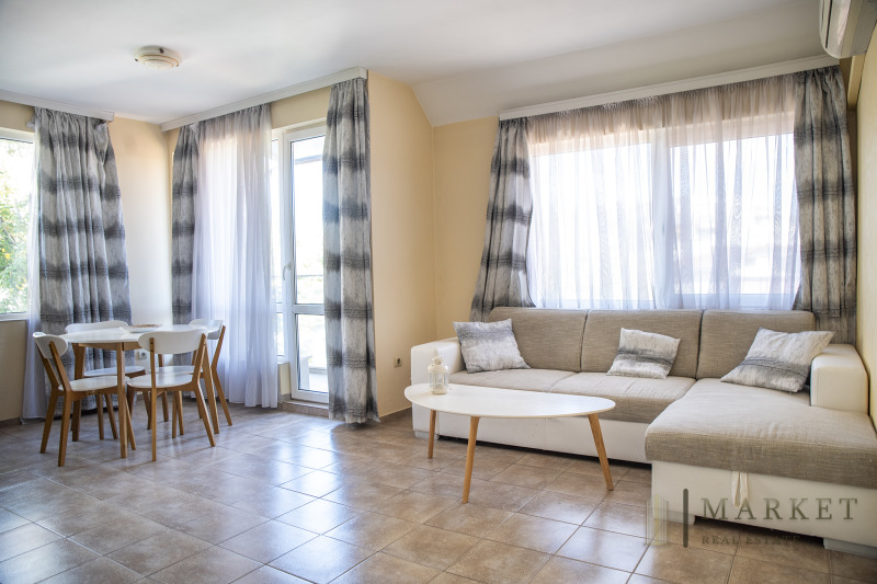 Til leje  1 soveværelse Plovdiv , Tsentar , 65 kvm | 63396882