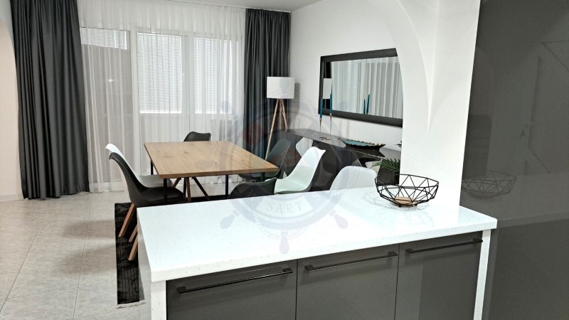 Дава под наем 3-СТАЕН, гр. Варна, Централна поща, снимка 3 - Апартаменти - 53150841