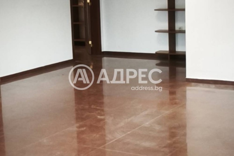 Дава под наем ОФИС, гр. Пловдив, Христо Смирненски