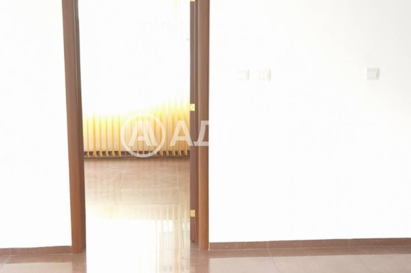 Дава под наем ОФИС, гр. Пловдив, Христо Смирненски, снимка 8 - Офиси - 52733360