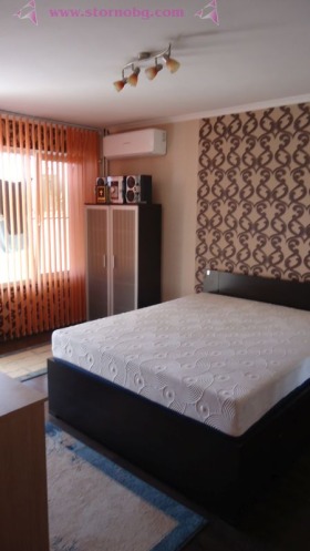 ���� ��� ���� 3-����� | Imot.bg � ����� ������ 8