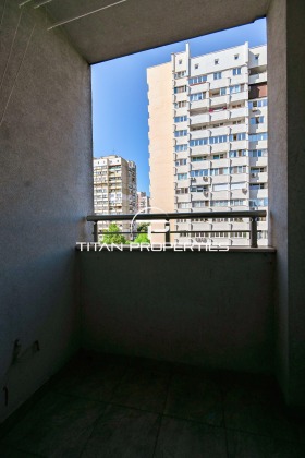 ���� ��� ���� 3-����� | Imot.bg � ����� ������ 12