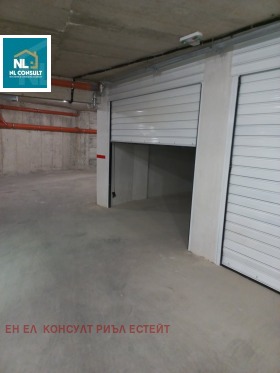 ГАРАЖ, ПАРКОМЯСТО, 35 m2