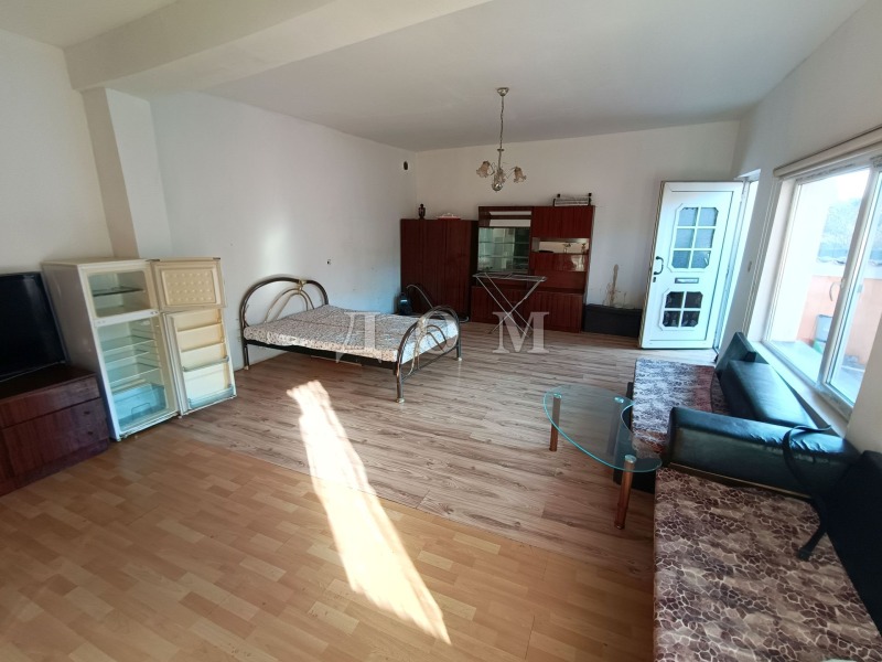 Дава под наем 1-СТАЕН, гр. Шумен, Болницата, снимка 3 - Апартаменти - 53290116