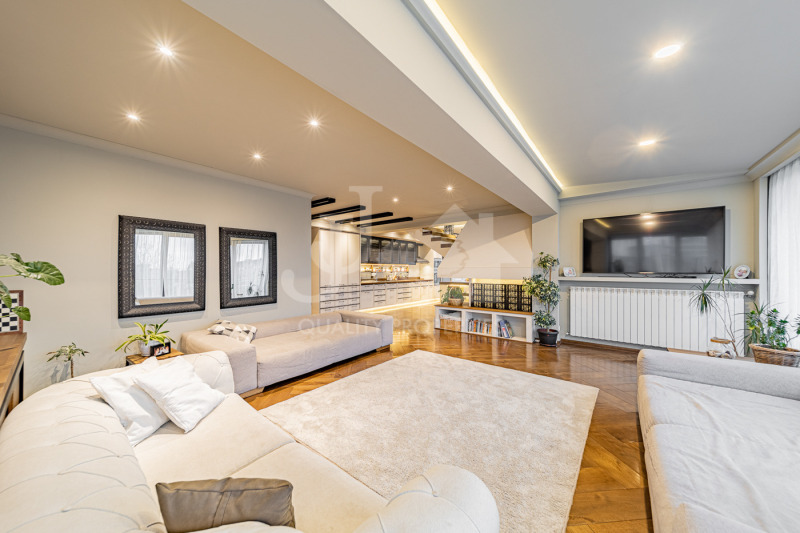 Vuokrattavana  3 makuuhuonetta Sofia , Vitoša , 254 neliömetriä | 81661519 - kuva [3]