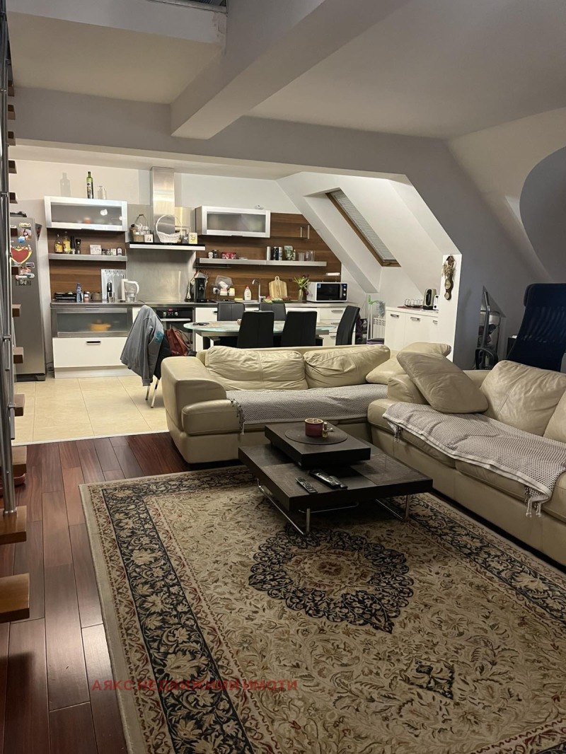 Te huur  Maisonnette Sofia , Lozenets , 142 m² | 29484788