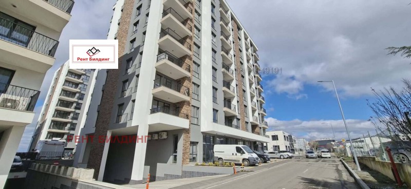 Дава под Наем ПАРКОМЯСТО в град Бургас, Мадика - 20 кв.м / 100 € » 195.58 лв., РЕНТ БИЛДИНГ