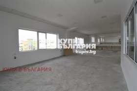 Hivatal Izgrev, Varna 13