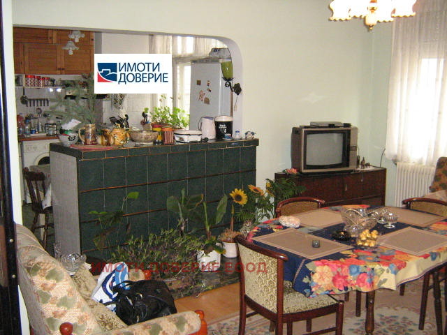 Para alugar  1 quarto Sofia , Centar , 68 m² | 65760762