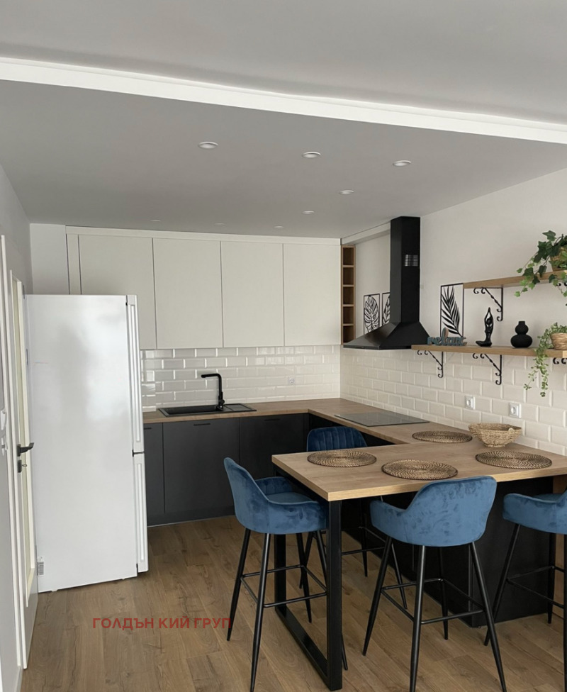 Дава под наем 2-СТАЕН, гр. Пловдив, Христо Смирненски, снимка 2 - Апартаменти - 52625955