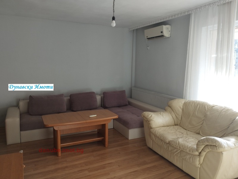 Дава под наем 3-СТАЕН, гр. Русе, Дружба 1, снимка 2 - Апартаменти - 52893030