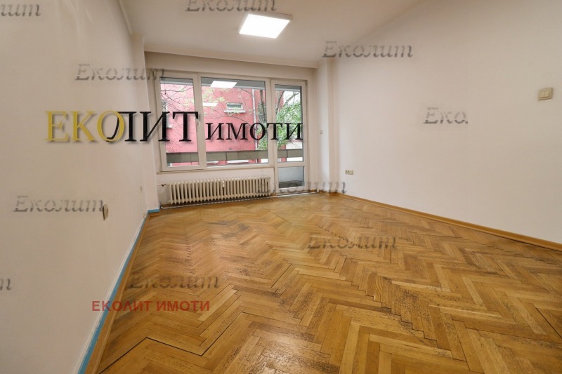 Do wynajęcia  3 sypialnie Sofia , Doktorski pametnik , 140 mkw | 47696585 - obraz [6]