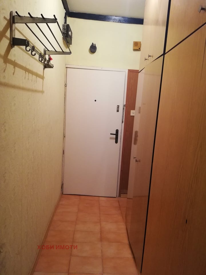 Para alugar  Estúdio Plovdiv , Iujen , 40 m² | 97563374 - imagem [8]