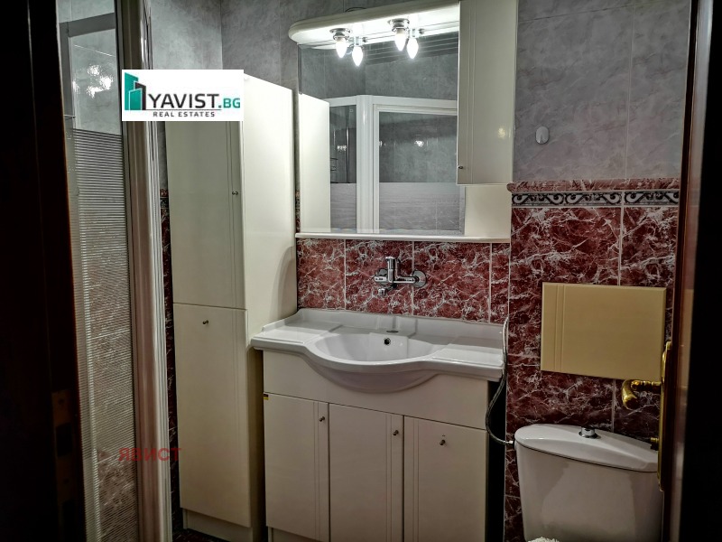 Дава под наем МНОГОСТАЕН, гр. Бургас, Център, снимка 12 - Апартаменти - 53315428