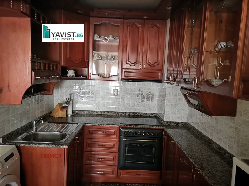 Дава под наем МНОГОСТАЕН, гр. Бургас, Център, снимка 7 - Апартаменти - 53315428