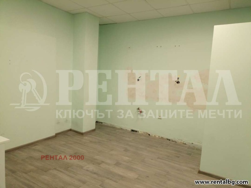 Te huur  Kantoor Plovdiv , Kjutsjuk Parizj , 55 m² | 57997990 - afbeelding [4]